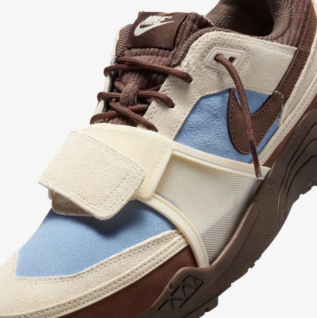 Nike Zoom Field Jaxx x Travis Scott 'Leche Blue'
