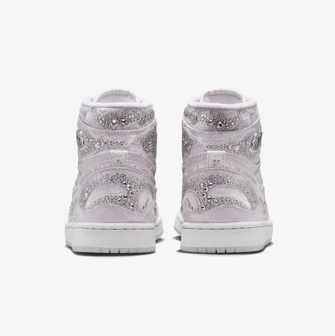 Air Jordan 1 Retro High OG x Swarovski 'Vast Grey' (W)