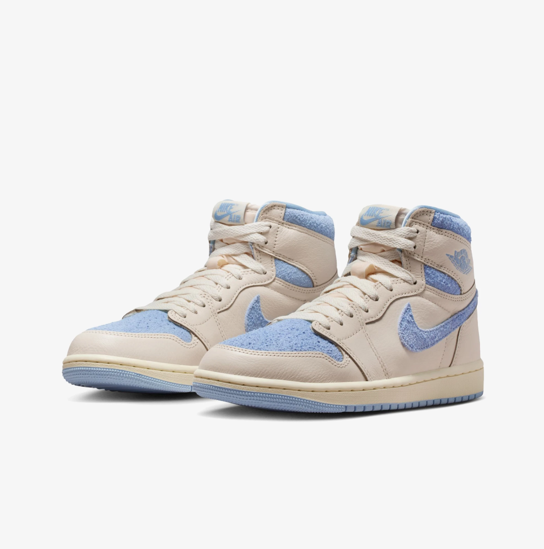 Air Jordan 1 Retro High OG 'Pale Ivory Psychic Blue' (W)